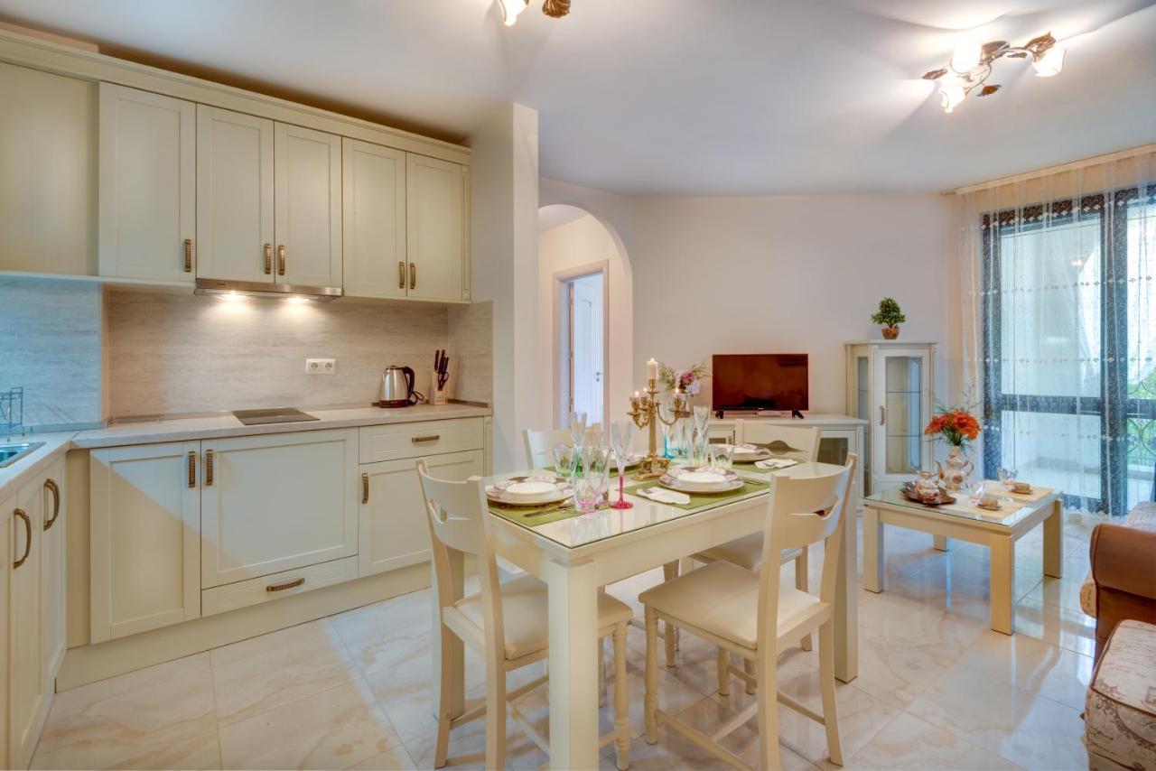 Artur Vip Residence Club Sveti Vlas Eksteriør bilde